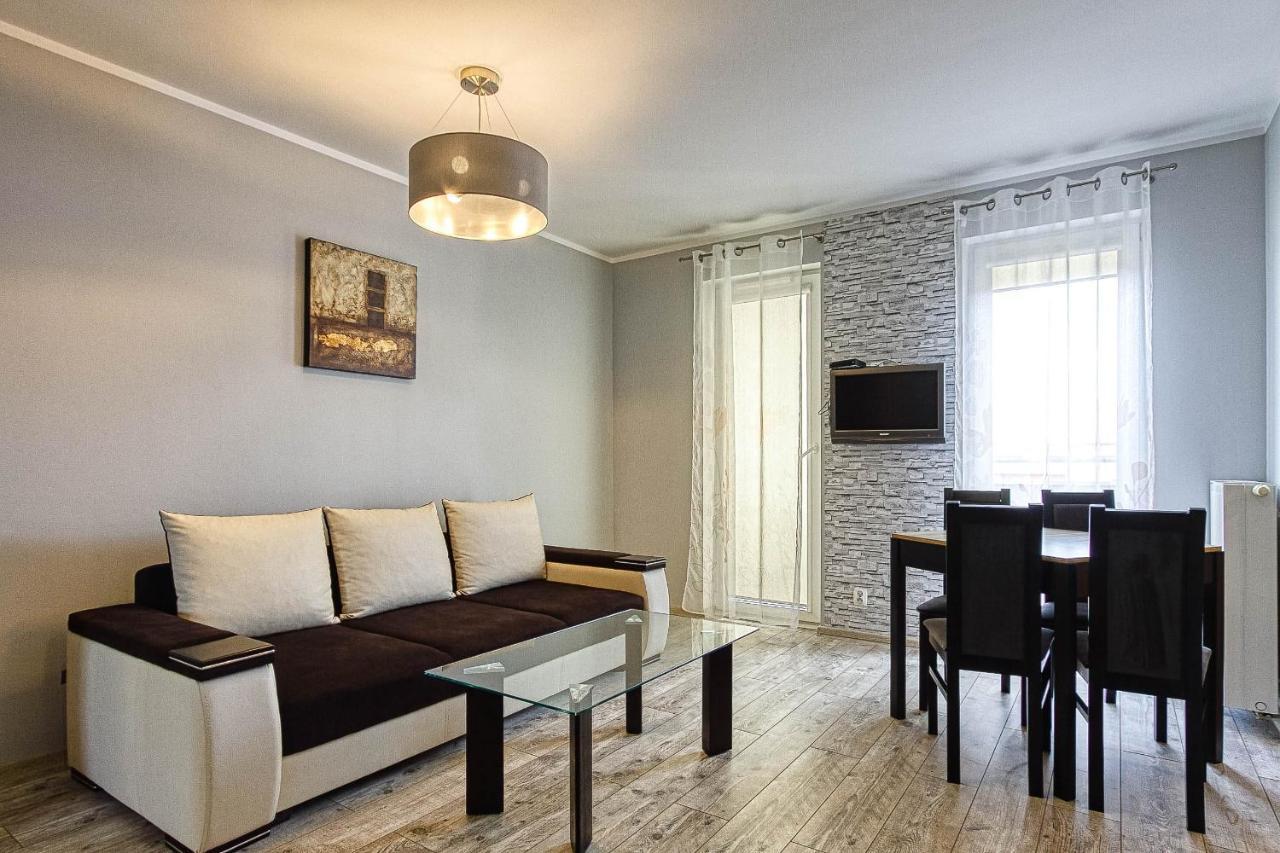 Apartamenty Pila Exterior photo